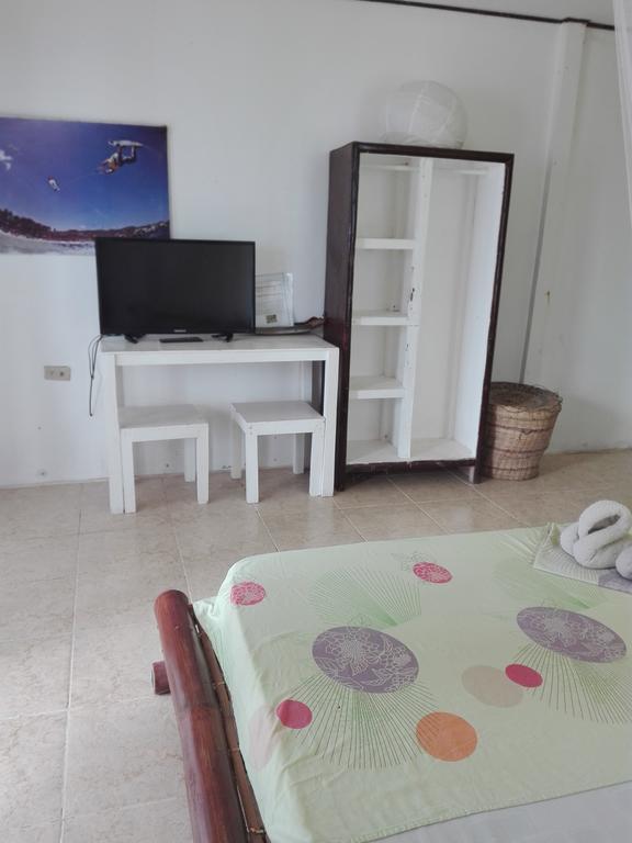Surfers Home Boracay Balabag  Экстерьер фото